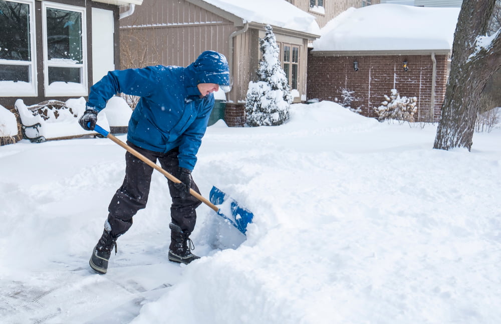 Safety Tips For Small Businesses On Snow And Ice Management For Their